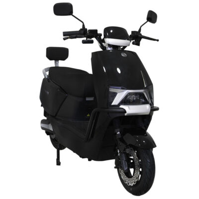 Moto Q5