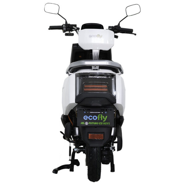 Moto Q5